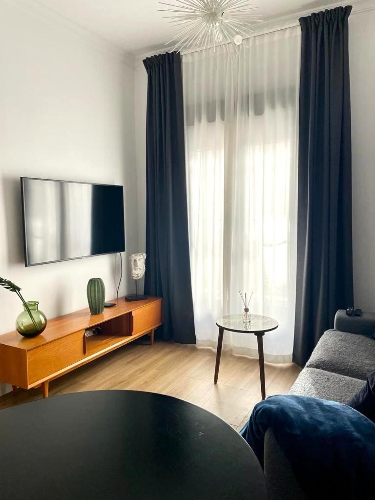 Apartamento San Juan, Parking privado Jerez de la Frontera Exterior foto